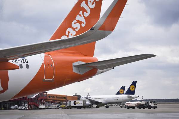 EasyJet narrows pretax losses in first half of year
