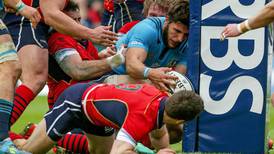 Italy defeat Scotland thanks to late penalty try