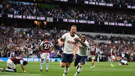 Tottenham score three late goals to beat tenacious Aston Villa