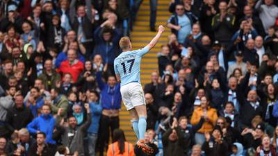 Manchester City brush aside Swansea in title party