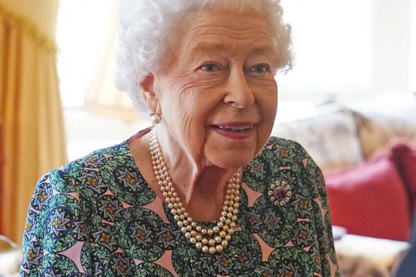 Queen Elizabeth tests positive for Covid-19, Buckingham Palace says