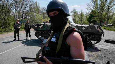Ukraine crisis: Swedish  observer released by separatists