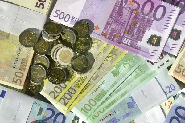 Household deposits hit €100bn despite zero rate of return