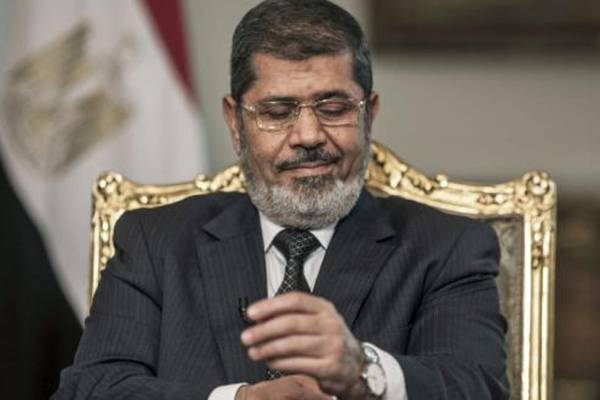 Former Egypt president Mohamed Morsi dies in court