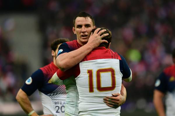 France’s power shows through as they edge out Scotland