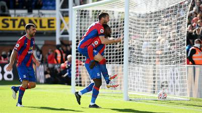 Leicester’s slow start continues as Crystal Palace fight back
