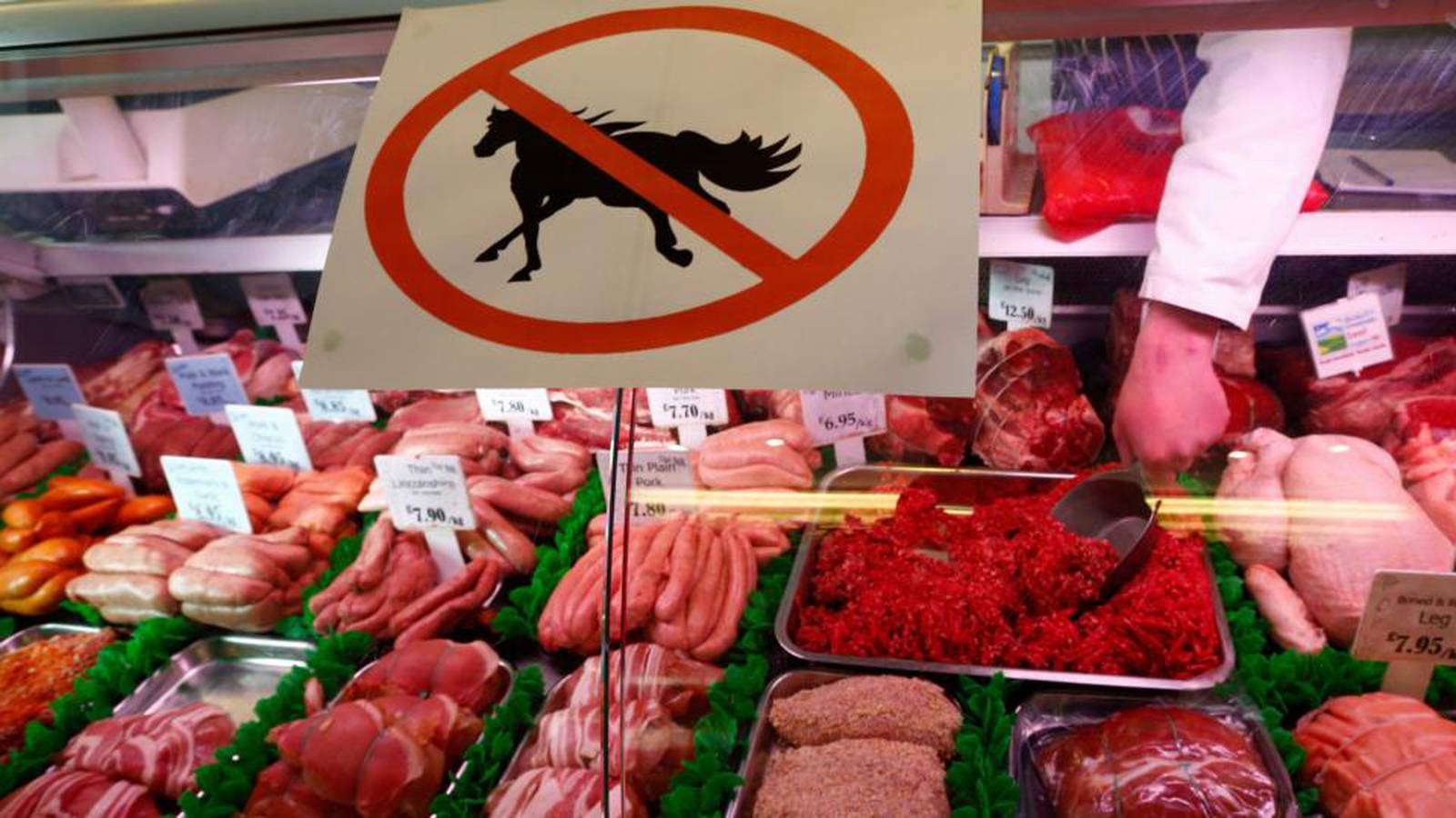 Annoyance that ‘the Paddies’ uncovered horse meat scandal, conference