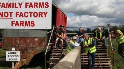 Farmers end protest at Tipperary plant but dispute continues