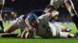 England stay in the Six Nations title hunt