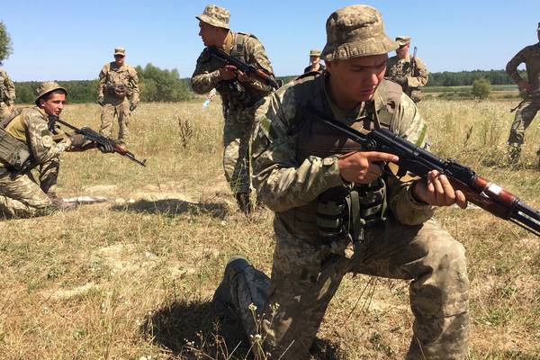 US deepens military ties with Ukraine in effort to end conflict