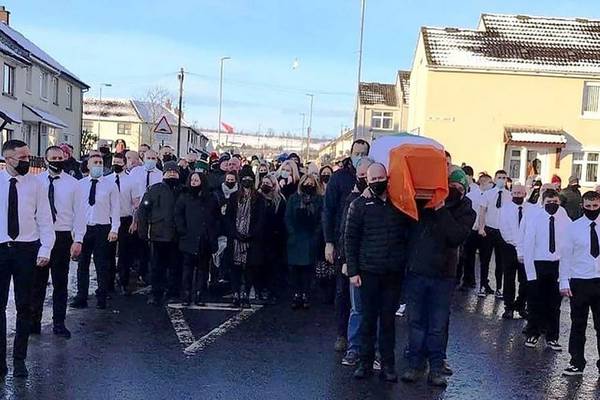 Covid-19: Police investigate ‘significant’ crowd at Derry funeral
