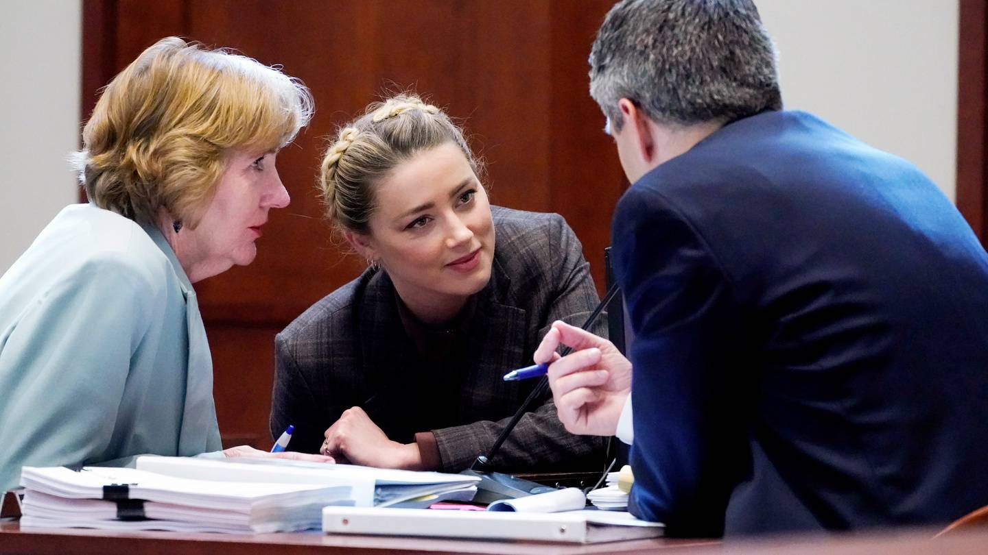 Amber Heard Attorney Muffins