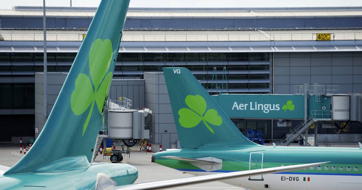 Travellers face uncertainty as Aer Lingus pilots vote on possible strike action