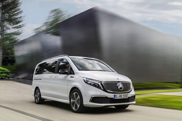 Mercedes EQV: This is not a van – it’s a Mobile Command Post