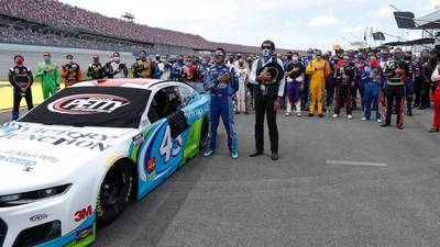 Nascar drivers unite behind Bubba Wallace as FBI launch noose investigation