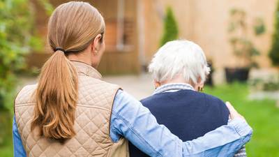 Reducing frailty could reduce dementia risk, study finds