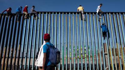 Migrants from caravan to US reach Mexican border city
