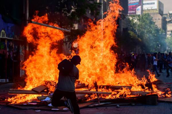 Chile protests: Eleven dead following weekend clashes with soldiers