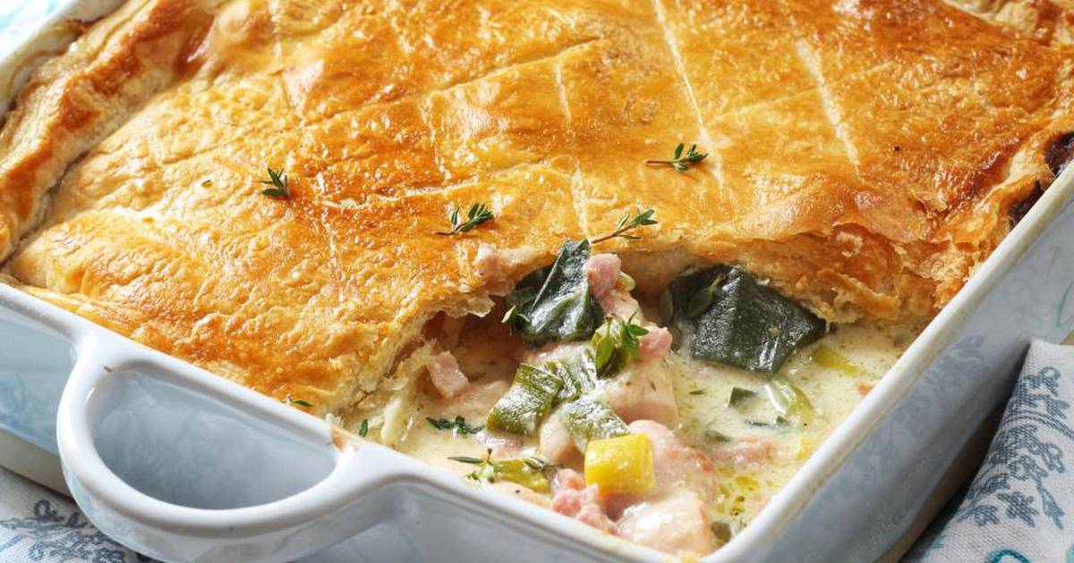 The ultimate tasty, fuss-free chicken pie: it’s a guaranteed crowd ...
