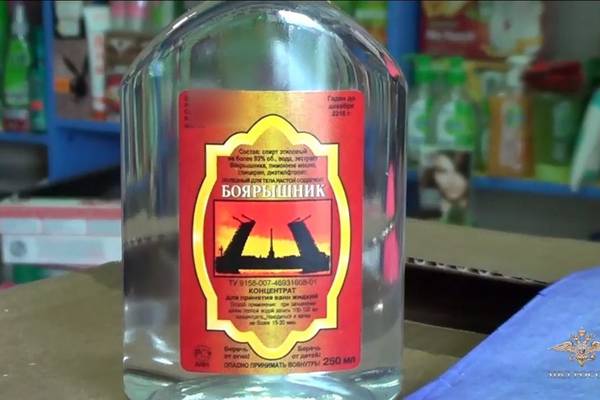 Russian minister prosecuted as alcohol poisoning deaths hit 77