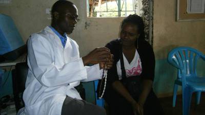 Offering Kenyan women the means to control their fertility