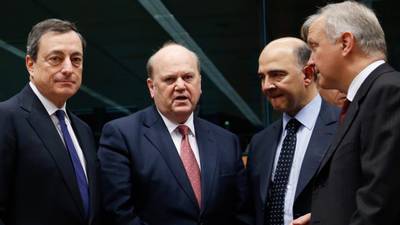 EU finance ministers struggle to agree on bank-failure plan