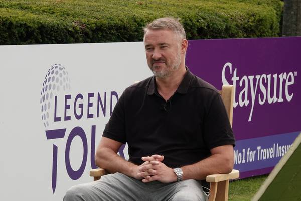 Stephen Hendry comes out of retirement for two more seasons