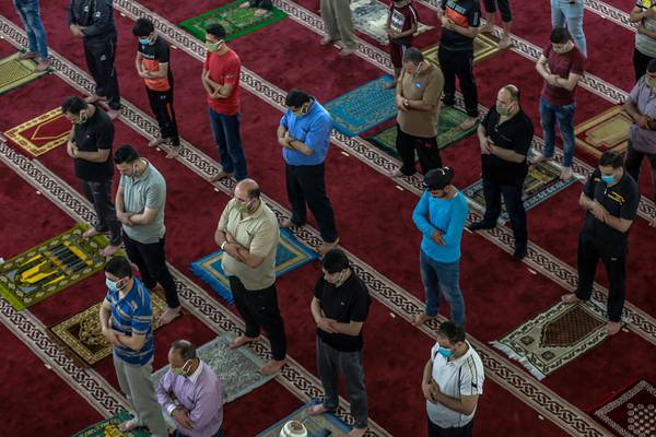 Muslims prepare for end of a Ramadan like no other in history