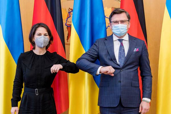 Germany’s Green foreign minister thrown into deep end with Ukraine