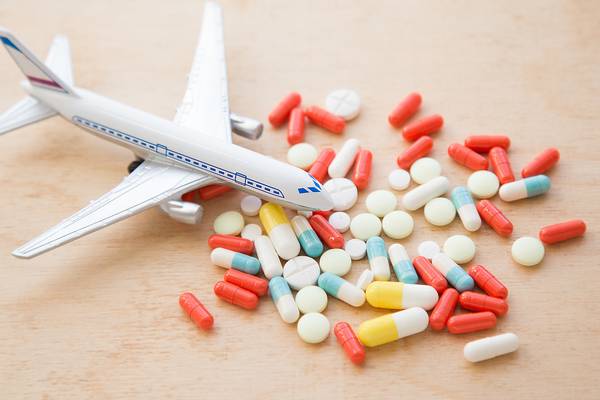 How to deal with health issues that arise when we travel abroad
