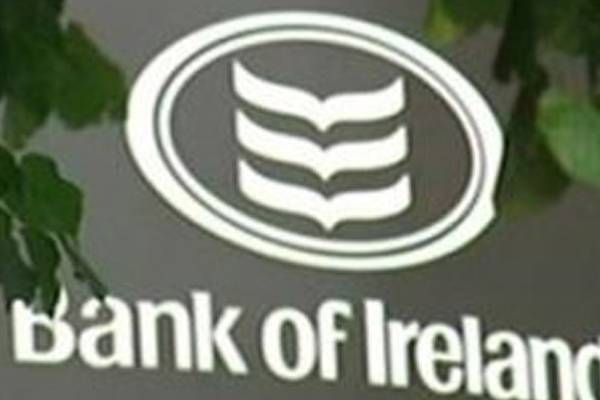 Bank of Ireland shares fall as Fairfax sells half its stake