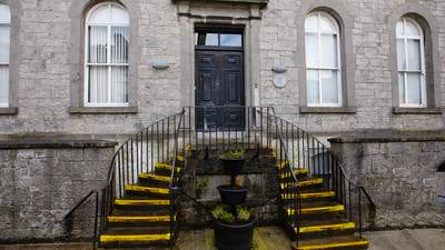 Decision not to sell ‘beautiful’ Carrick on Shannon town hall welcomed by community