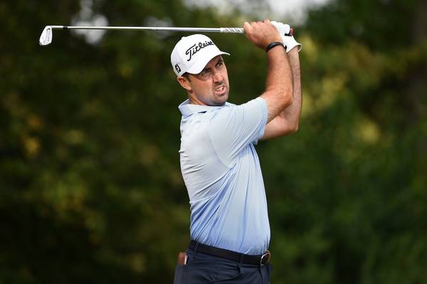 Niall Kearney proves early Dutch master as opening 65 leaves him one clear