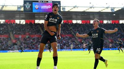 Raúl Jiménez winner sparks emotional scenes as Wolves beat Southampton