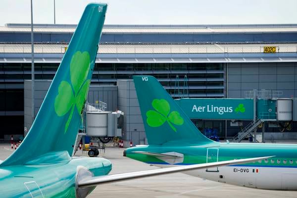 Travellers face uncertainty as Aer Lingus pilots vote on possible strike action