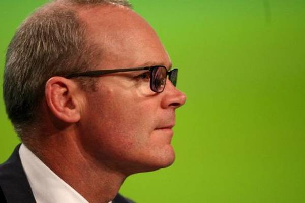 Brexit: Ireland must ‘hold its nerve’, says Simon Coveney