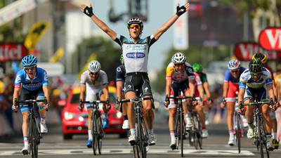 Trentin beats Albasini on the line to get one over room-mate Cavendish