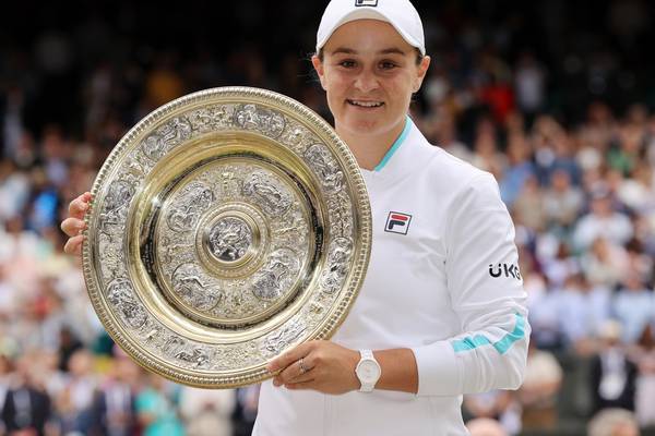 Ash Barty announces shock retirement from tennis at age of 25