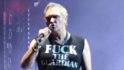 Morrissey: ‘F**k the Guardian’ – singer performs in LA wearing explicit vest
