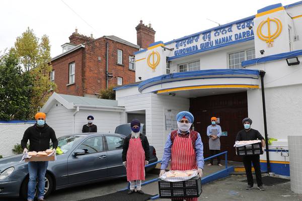 Sikh temple offers to cook up to 500 free meals daily for vulnerable families