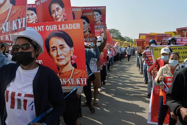 Myanmar protests continue despite increased military deployment