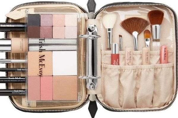 Are the Clutter Police calling? This make-up tidy will sort you out