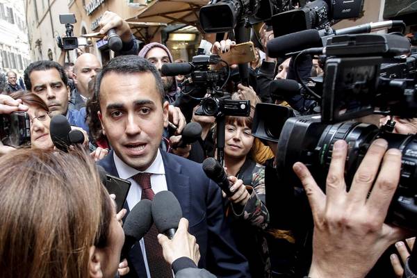 Italian populist parties agree basis for government deal