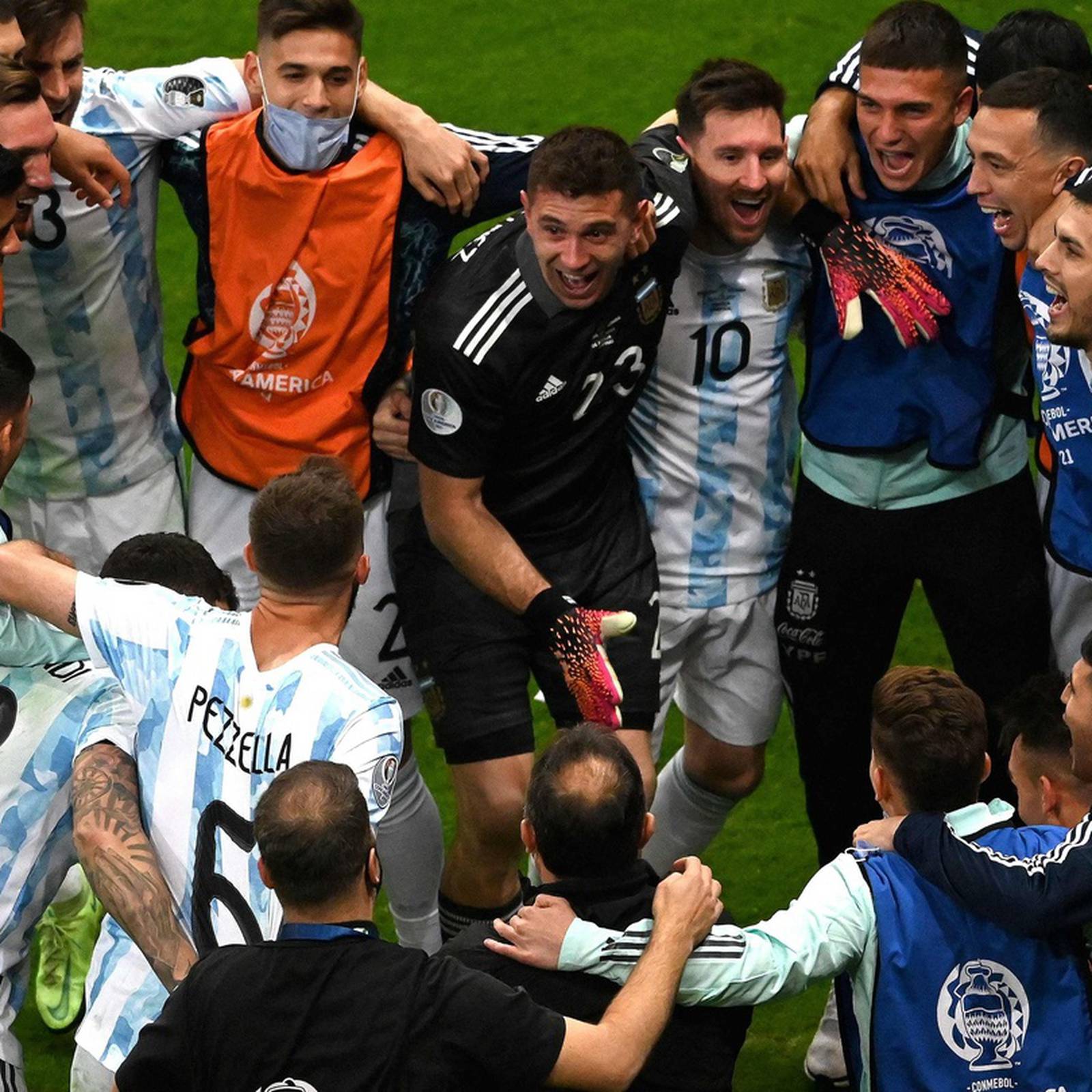 Two years ago: Emiliano Martínez turns into Argentina hero at Copa America