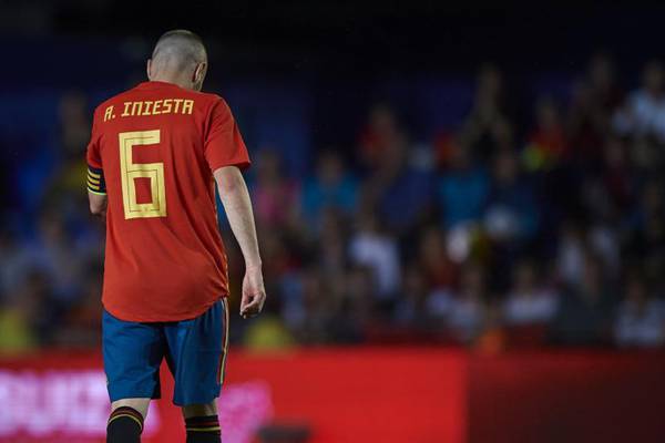 Andrés Iniesta: ‘Football is my life, I want to feel close to the grass’