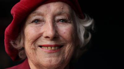Vera Lynn, the ‘Forces’ Sweetheart’, dies aged 103