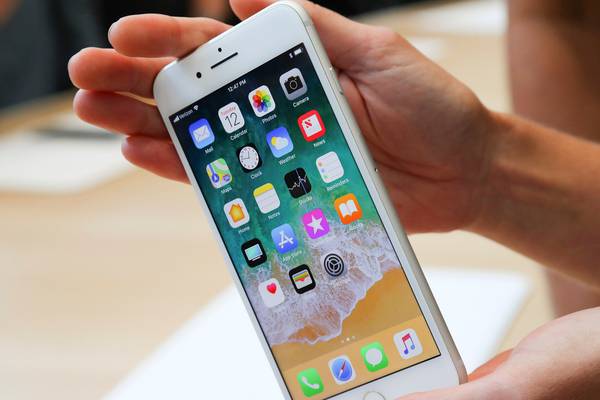 iPhone exports accounted for quarter of Irish economic growth in 2017 - IMF