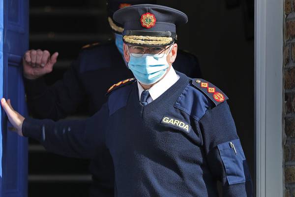 Garda chief ‘restricting movements’ after close contact with Covid case