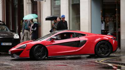Apple in takeover talks with carmaker McLaren