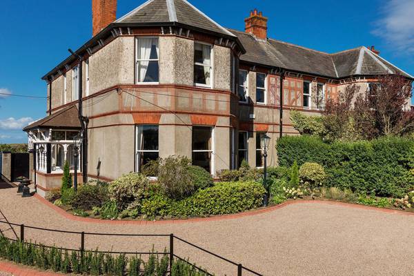 Swing by this golfers’ haven by the sea in Sutton for €1.995m
